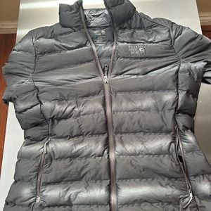 Mountain Hardwear down jacket puffy